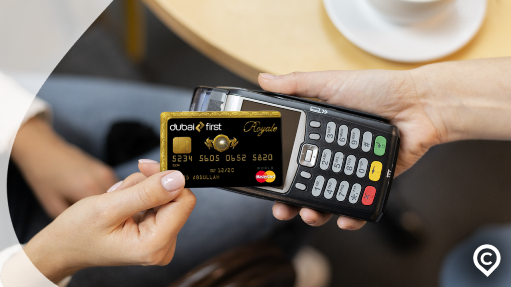 comprando com o cartão dubai first royale mastercard
