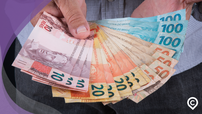 pegando empréstimo com agiota