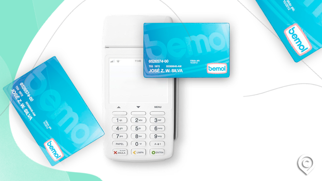 maquineta e cartão bemol em destaque