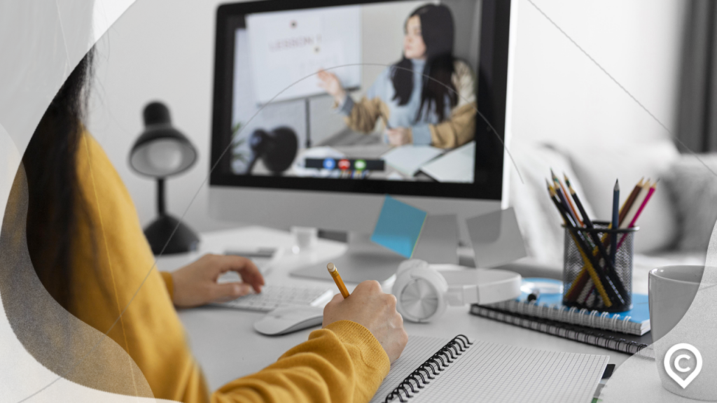 pessoa aprendendo como vender no mercado livre sem estoque