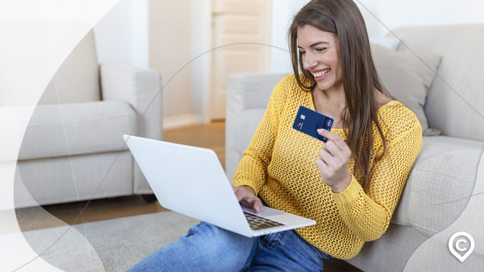 cartao-sodimac-1 mulher com cartão sodimac