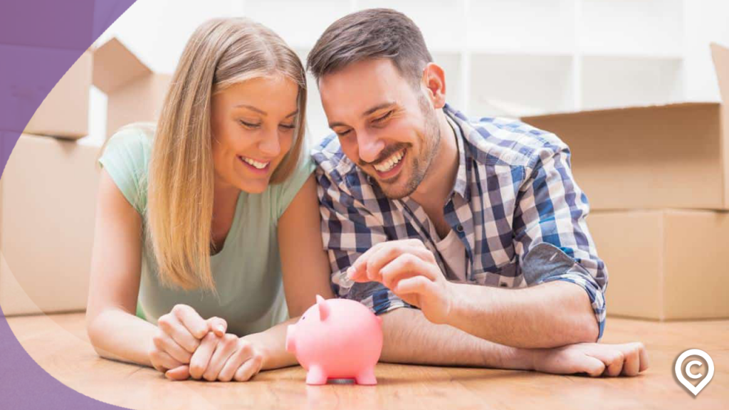 casal economizando para casar