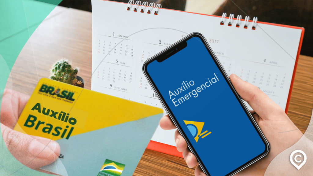 pessoa acessando app auxilio brasil